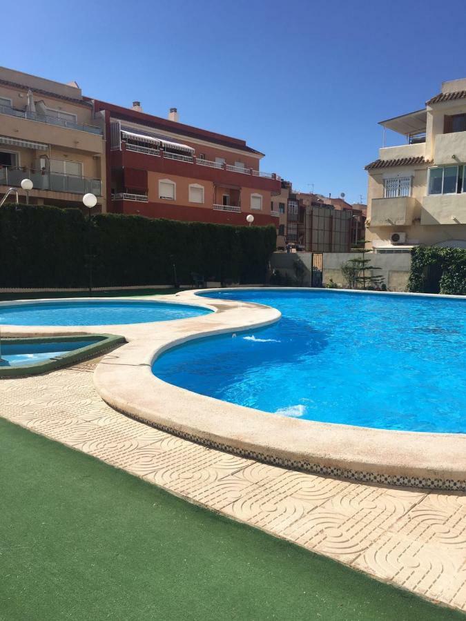 Isla Verde Apartment Torrevieja Exteriér fotografie